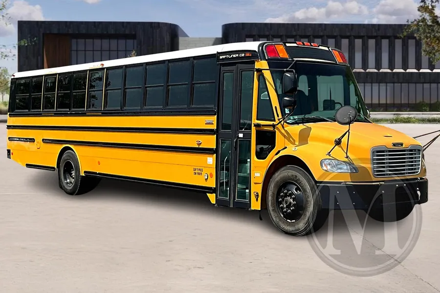 Yellow 2015 Freightliner Saf-T-Liner for sale in Capitol Heights, MD