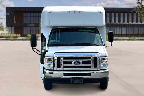 Photos of 2017 Ford E450 for sale in Capitol Heights, MD at Master's Transportation - Washington, D.C.