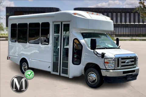White 2025 Ford E450 for sale in Capitol Heights, MD
