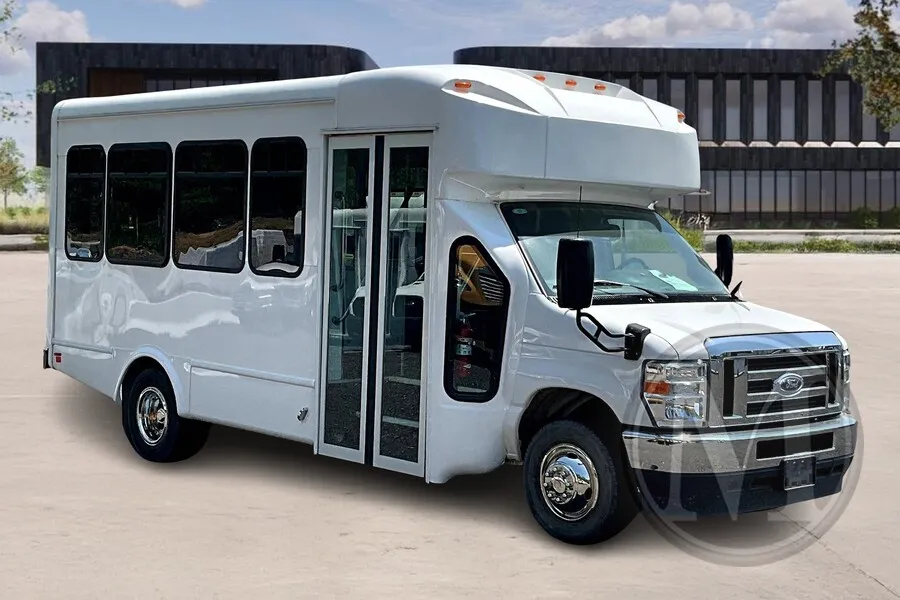 White 2025 Ford E450 for sale in Capitol Heights, MD