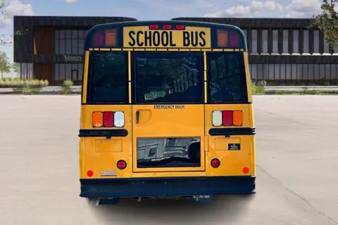 More photos of 2015 Freightliner SAFTLINER at Master's Transportation - Washington, D.C., MD