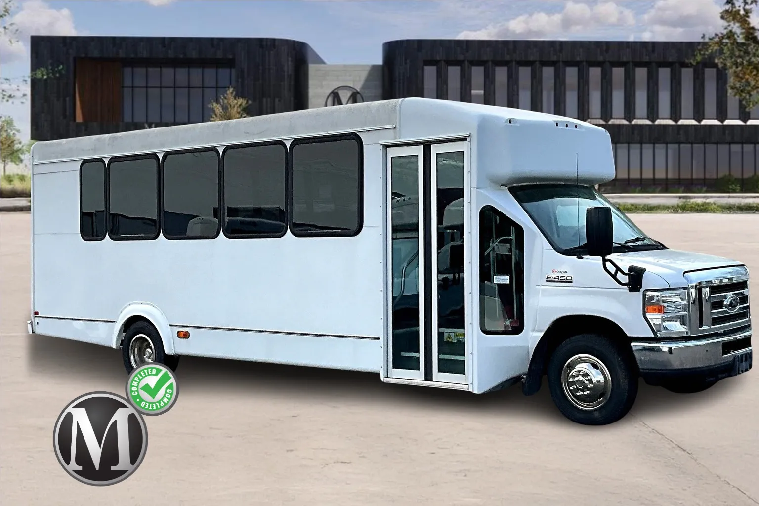 White 2017 Ford E450 E-450 SD for sale in Capitol Heights, MD