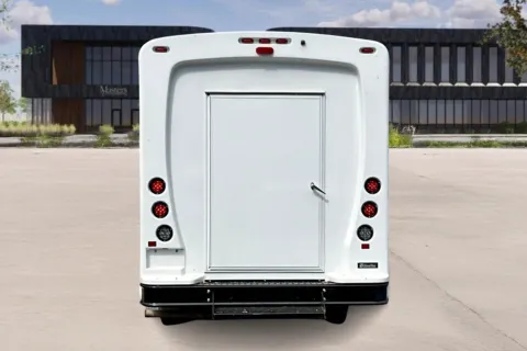 More photos of 2021 Freightliner Sprinter 3500XD at Master's Transportation - Washington, D.C., MD