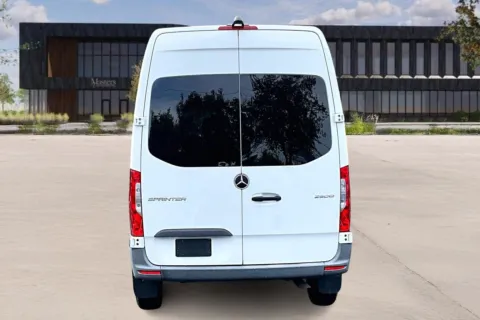 More photos of 2018 Mercedes Benz Sprinter at Master's Transportation - Washington, D.C., MD