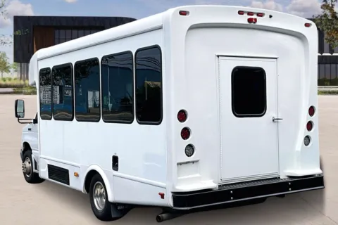 More photos of 2022 Ford E350 at Master's Transportation - Washington, D.C., MD