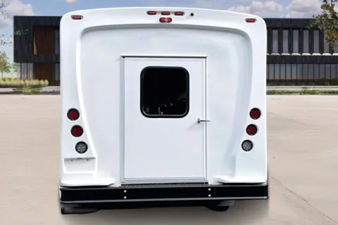 More photos of 2022 Ford E350 at Master's Transportation - Washington, D.C., MD