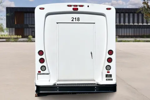 More photos of 2022 Ford E350 at Master's Transportation - Washington, D.C., MD