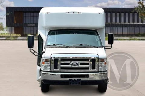 Photos of 2017 Goshen IMPULSE for sale in Capitol Heights, MD at Master's Transportation - Washington, D.C.