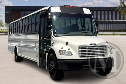 White 2013 Freightliner SAFTLINER for sale in Fontana, CA