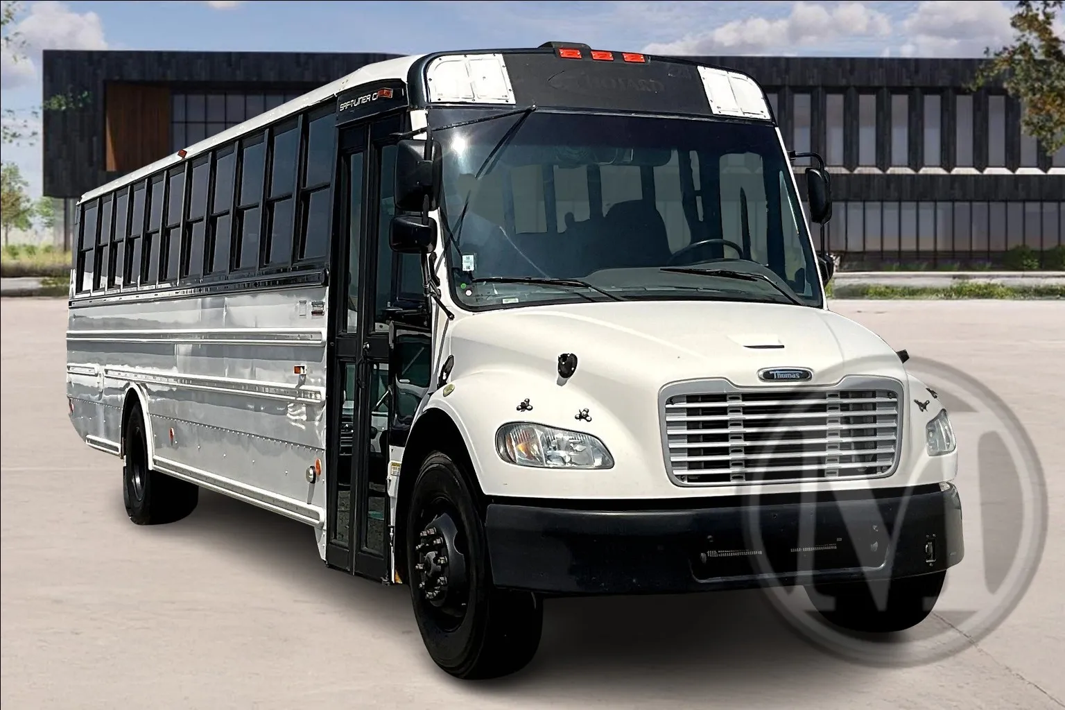 White 2013 Freightliner SAFTLINER for sale in Fontana, CA