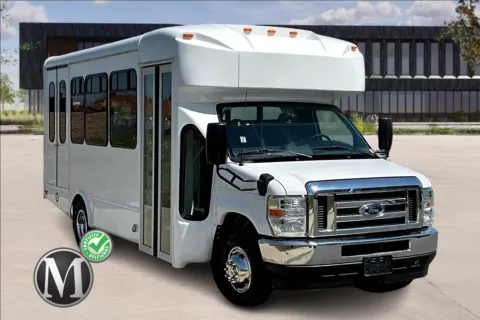 White 2025 Ford E450 for sale in Fontana, CA