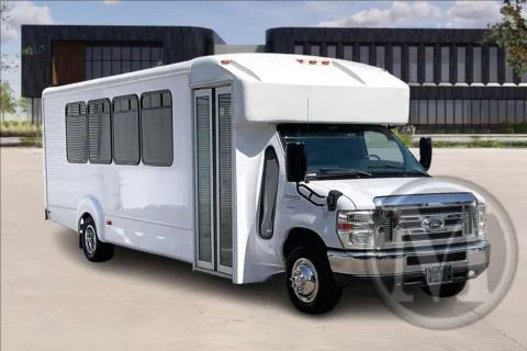 White 2016 Ford E450 for sale in Fontana, CA