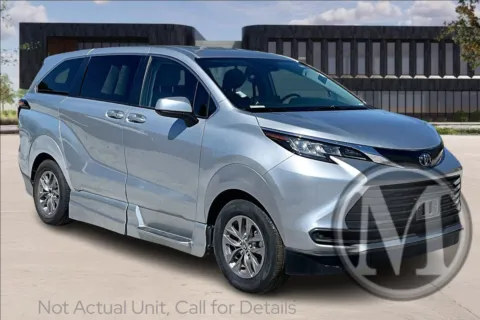 Blue 2022 Toyota SIENNA for sale in Fontana, CA