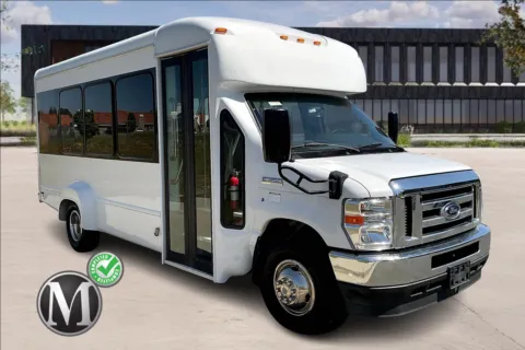 White 2022 Ford E350 for sale in Fontana, CA