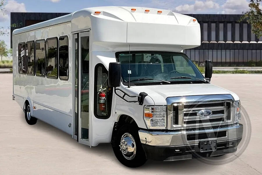 2025 Ford E450 for sale in Fontana, CA