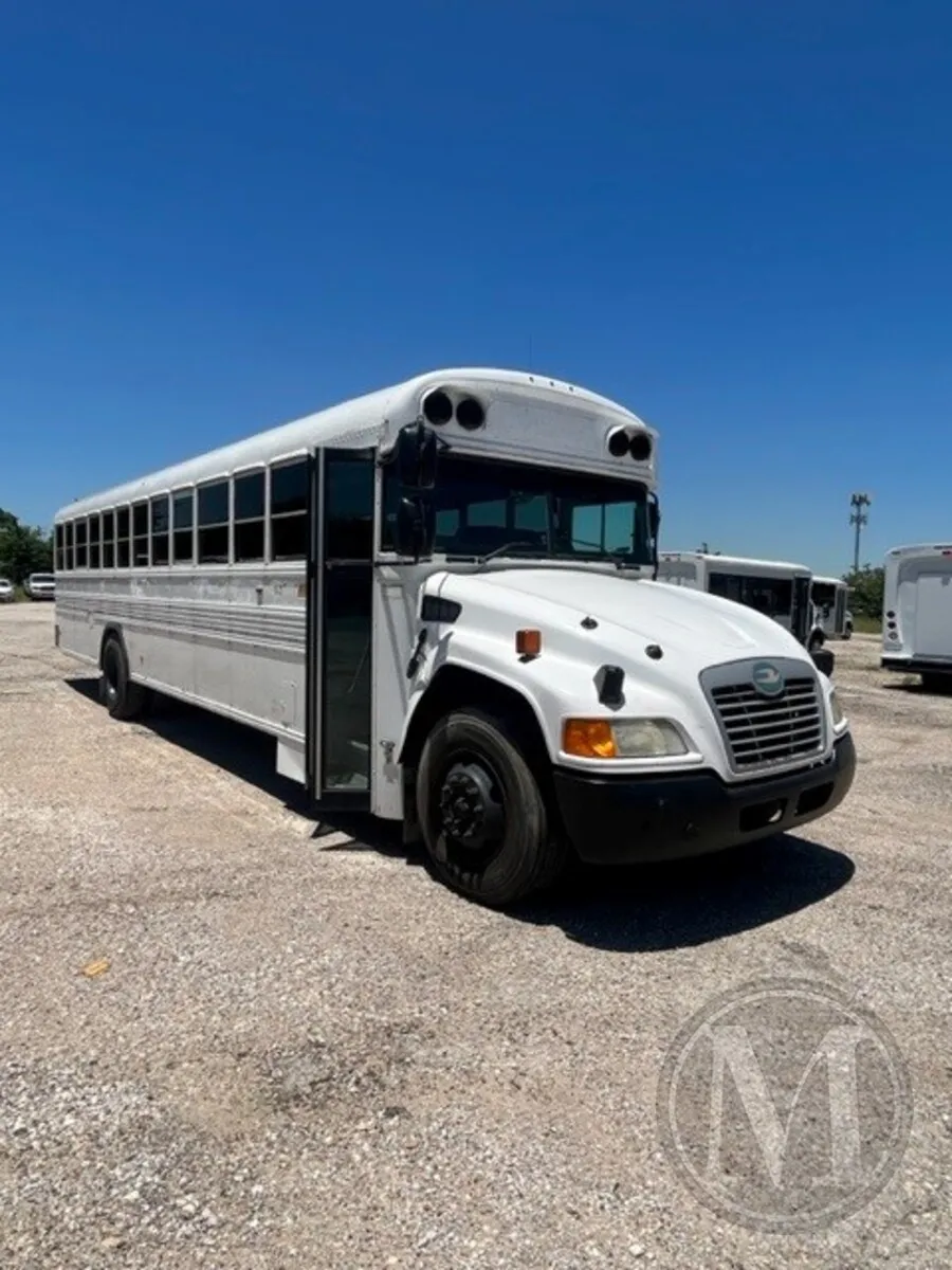 White 2015 Blue Bird VISION for sale in Irving, TX