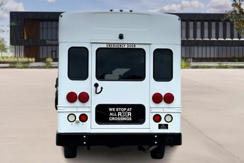 More photos of 2016 Ford Transit at Master's Transportation - Dallas/Fort Worth, TX