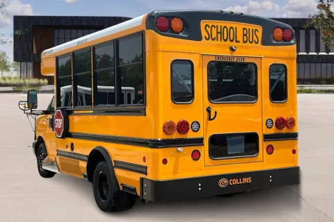 More photos of 2024 Chevrolet 3500 at Master's Transportation - Dallas/Fort Worth, TX