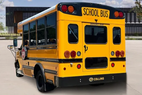 More photos of 2024 Chevrolet 3500 at Master's Transportation - Dallas/Fort Worth, TX