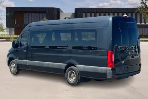 More photos of 2022 Mercedes Benz Sprinter at Master's Transportation - Dallas/Fort Worth, TX