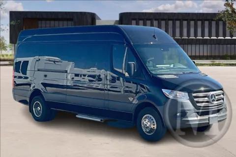 Black 2022 Mercedes Benz Sprinter for sale in Irving, TX