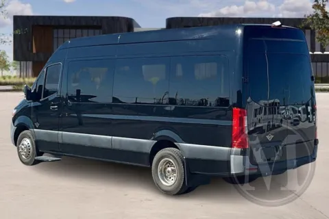 More photos of 2021 Mercedes-Benz Sprinter at Master's Transportation - Dallas/Fort Worth, TX