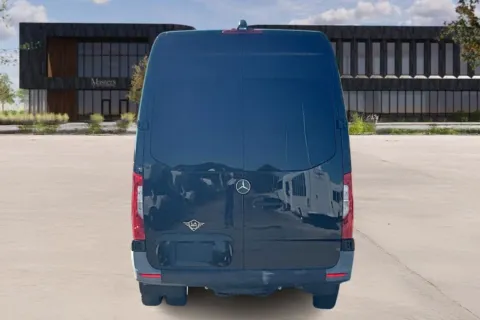 More photos of 2022 Mercedes Benz SPRINTER at Master's Transportation - Dallas/Fort Worth, TX