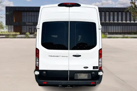 More photos of 2022 Ford Transit at Master's Transportation - Dallas/Fort Worth, TX