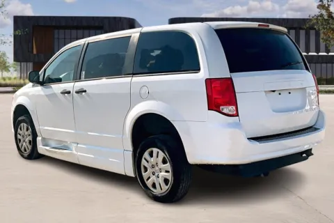 More photos of 2019 Dodge GRAND CARAVAN at Master's Transportation - Dallas/Fort Worth, TX