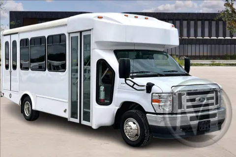 White 2024 Ford E450 for sale in Irving, TX
