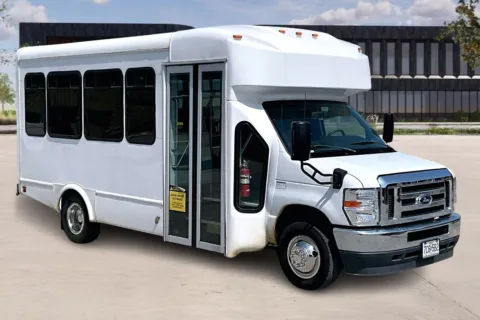 White 2024 Ford E450 for sale in Irving, TX