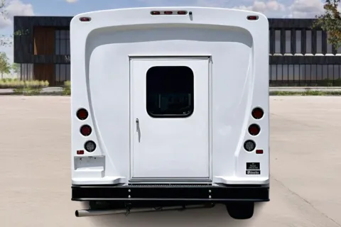 More photos of 2024 Ford E450 at Master's Transportation - Dallas/Fort Worth, TX