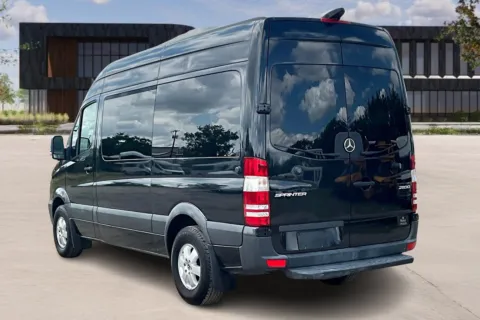 More photos of 2018 Mercedes Benz SPRINTER at Master's Transportation - Dallas/Fort Worth, TX