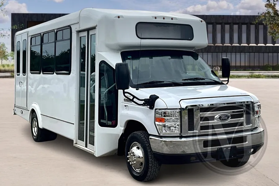 White 2019 Goshen CNG PREP for sale in Irving, TX