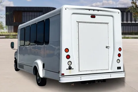 More photos of 2019 Ford E450 at Master's Transportation - Dallas/Fort Worth, TX