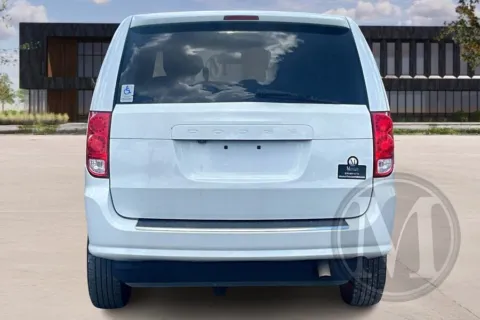 More photos of 2019 Dodge Grand Caravan at Master's Transportation - Nashville, TN