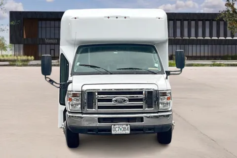 Photos of 2019 Ford E450 for sale in Nashville, TN at Master's Transportation - Nashville