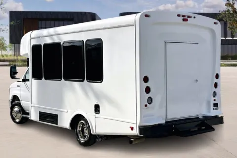 More photos of 2023 Ford E350 E-350 SD at Master's Transportation - Nashville, TN