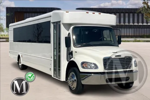 White 2027 Freightliner S2 for sale in Nashville, TN