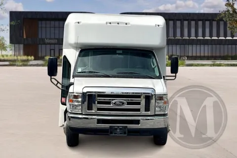 Photos of 2017 Goshen Impulse for sale in Nashville, TN at Master's Transportation - Nashville