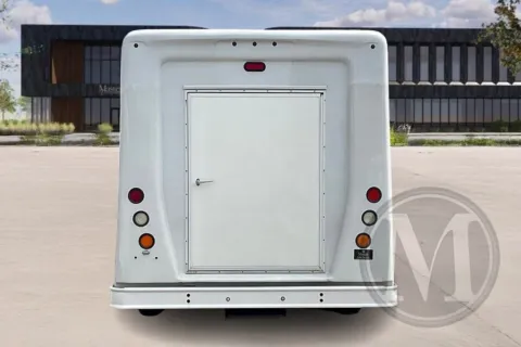 More photos of 2017 Goshen Impulse at Master's Transportation - Nashville, TN