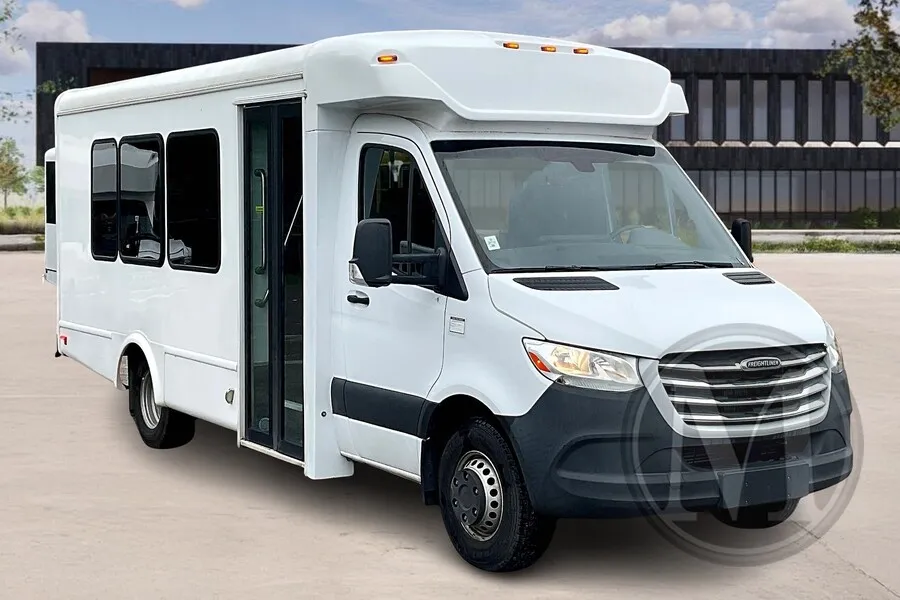 White 2021 Freightliner Sprinter for sale in Nashville, TN