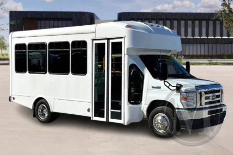 White 2024 Ford E450 for sale in Nashville, TN