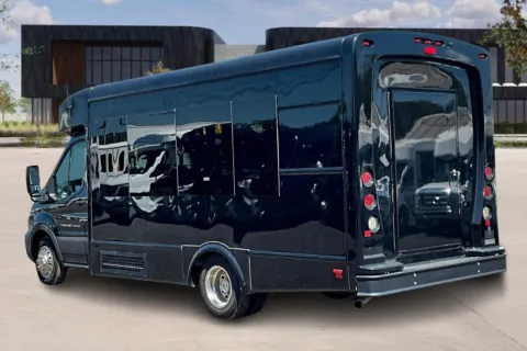 More photos of 2021 Ford Transit at Master's Transportation - Orlando, FL