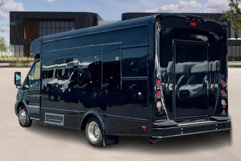 More photos of 2020 Ford Transit at Master's Transportation - Orlando, FL