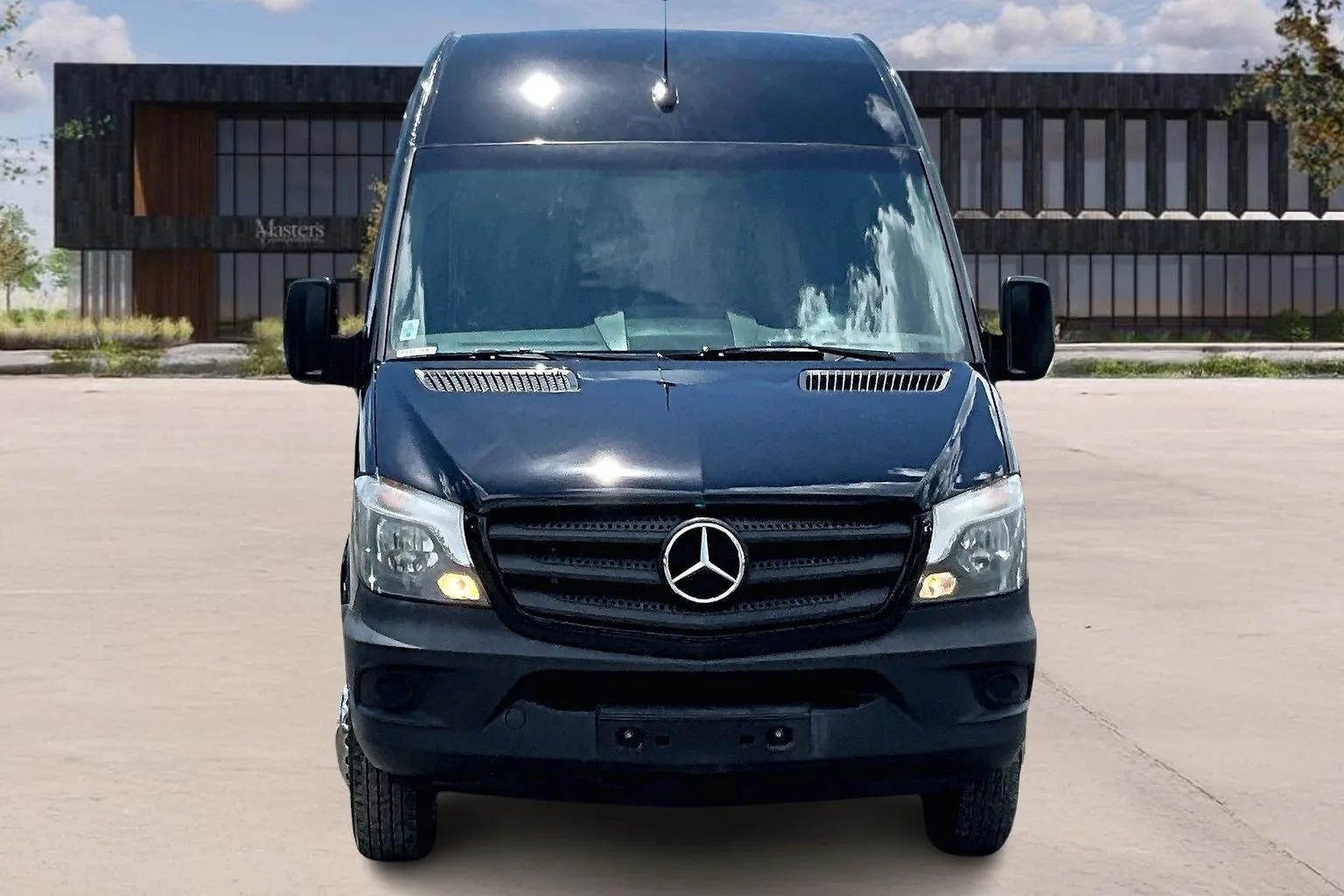 Used 2018 Mercedes-Benz Sprinter Cargo Van Base with VIN WDAPF4CB4JP596288 for sale in Kansas City