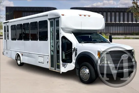 White 2017 Ford F550 for sale in Orlando, FL