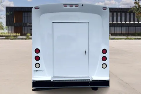 More photos of 2020 Ford Transit at Master's Transportation - Orlando, FL