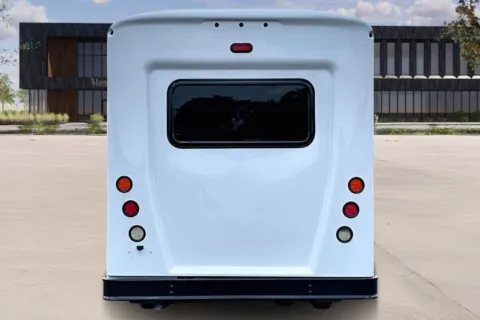More photos of 2019 Ford Transit at Master's Transportation - Orlando, FL