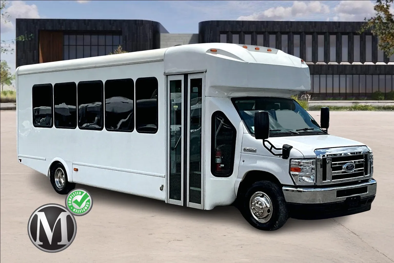 White 2022 Ford E450 for sale in Orlando, FL